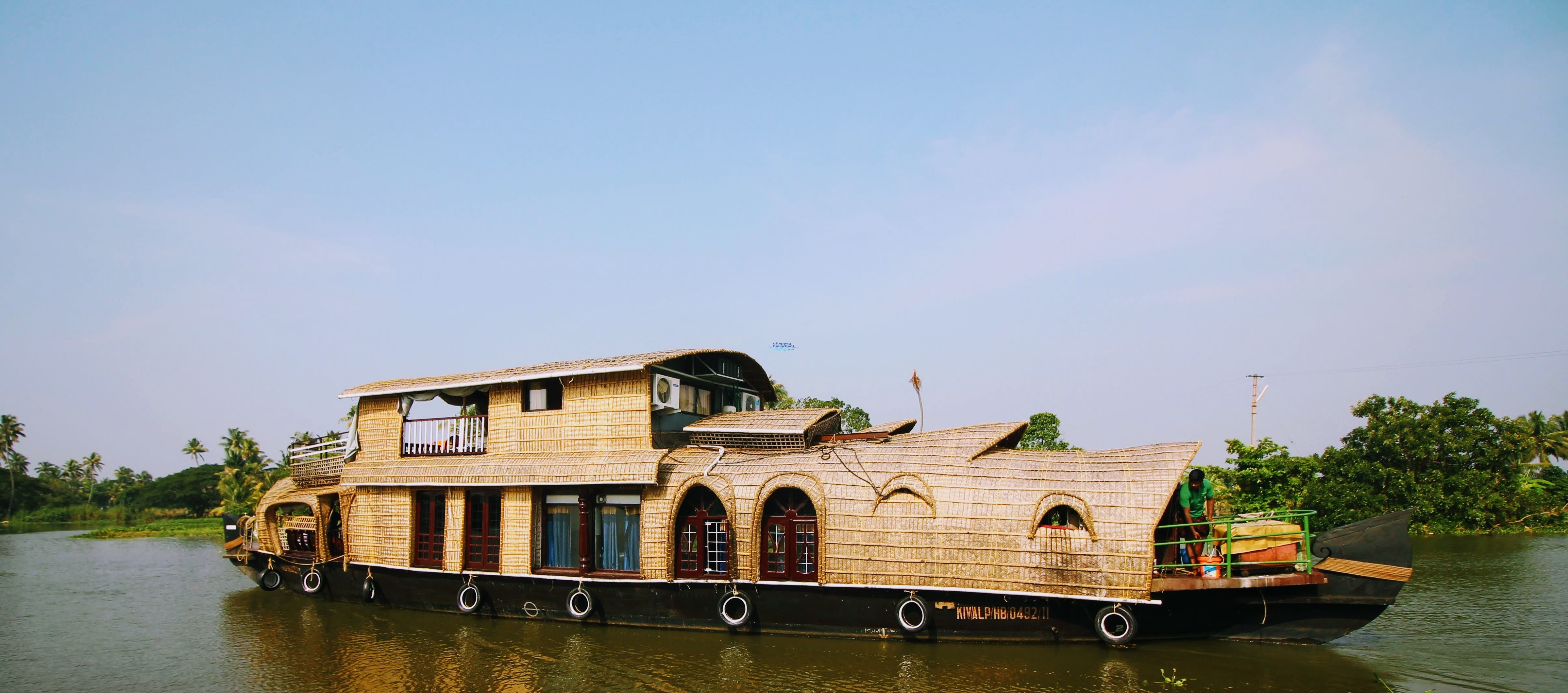 3 Bedroom Deluxe Houseboat with Upperdeck Alleppey Houseboat Club
